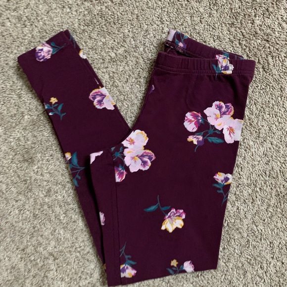 Old Navy Women’s floral/maroon leggings size Small - Picture 3 of 3